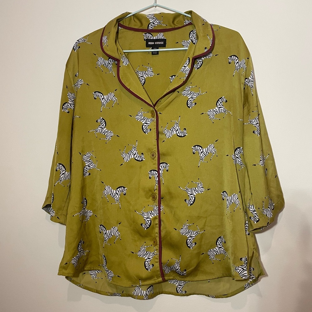 Green Zebra Print Sleepwear/Pajamas Set